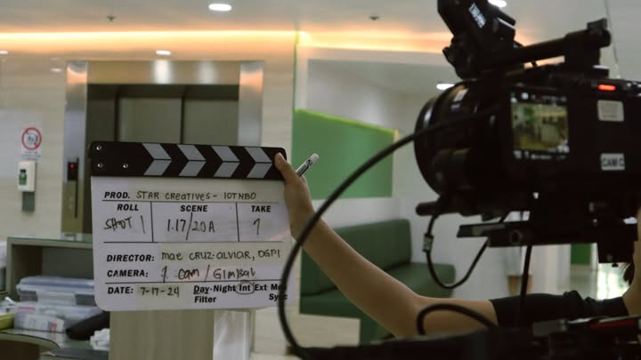#ItsOkaytoNotBeOkay bts 🎬
A quick glimpse of tonight’s first episode