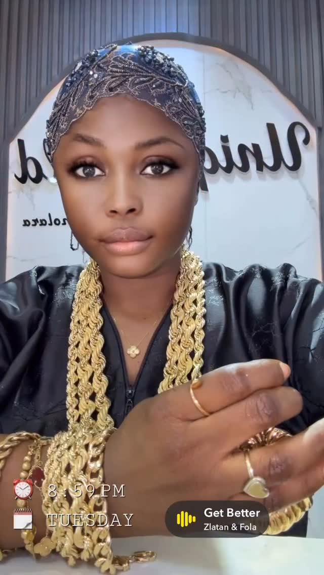 Gold isn’t just for fashion! it’s an investment that helps you save your money for future project Dm @uniquegold_by_omolara for all types of 18 karat new gold at affordable price @uniquegold_by_omolara sells in wholesale and retails
Invest in gold today and thank me later
#strictlynewgoldjewellery
#worldwideshipping #uniquegoldbyomolara
#viratreels
#bestgoldvendorinibadan