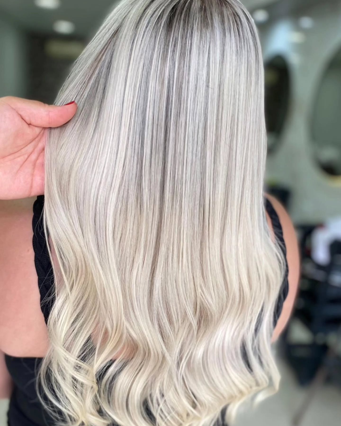 LOIRO Pérola de milhões 😍..
Vem para o Studio KR...
Whatsapp...96269-2811.... RODRIGO