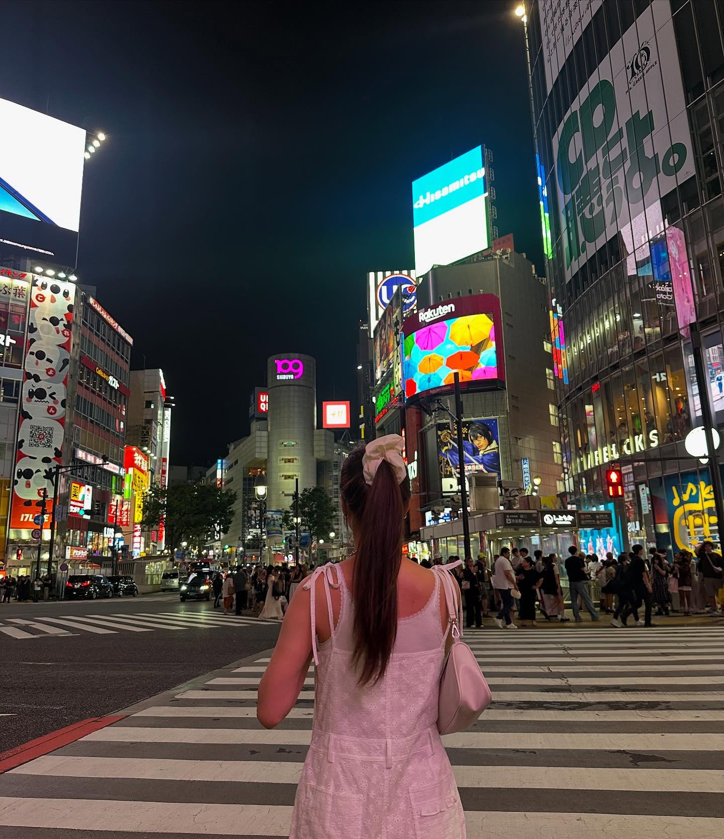 동생들이 찍어준 사진이 한가득이라..🫶🏻
고르고 고르다🤤
#EXID
#TOKYO
#커플템한가득