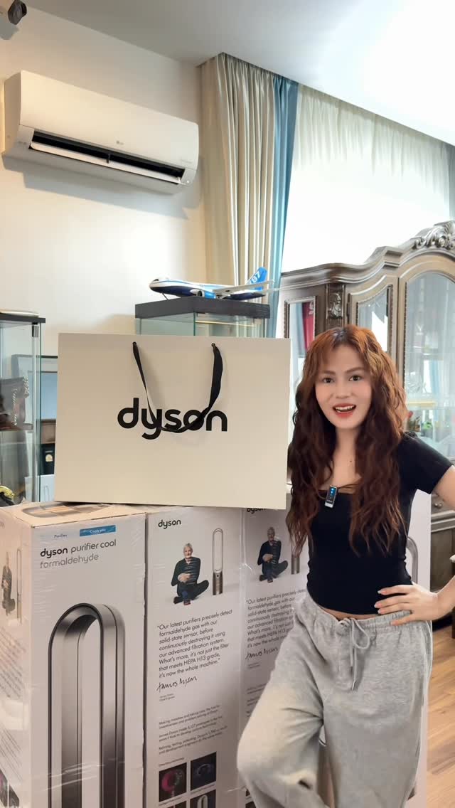 ជះលុយទិញ Dyson ច្រើនគ្រឿង unboxing លេង 🤭ទាយតម្លៃខ្លួនឯងមើល ខ្ចិលប្រាប់
