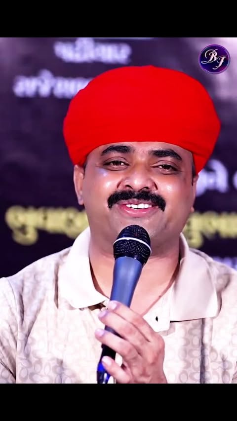 || માંગ્યુ તો મોત પણ મળતુ નથી ||
@bholu_jalampura_official
.
.
#bholujalampuraofficial #englishregadi #livemandvo #livejatar #englishregadi
#liveregadi #liveramelvideo #ramelvideo
#englishregadirockstar #ramel #regadi
#englishregadiking #liveregadilive