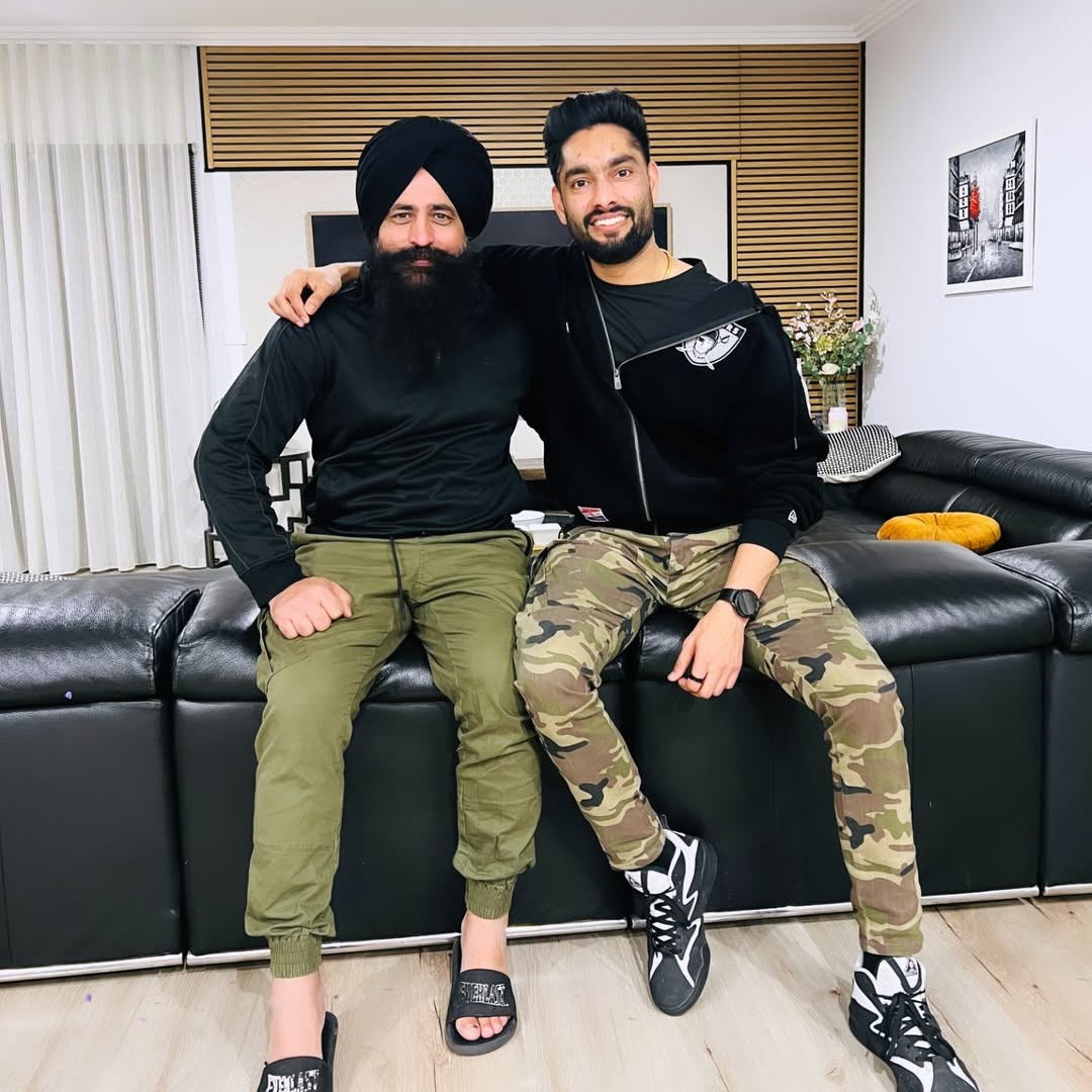Suraj Da Tukda 2 is coming very soon by very talented @vinaypalbuttar bhaji.
ਵਾਹਕਮਾਲ ਲਿਖਤ ✍️
Vinaypal Buttar x Inder Pandori x Countryside Music