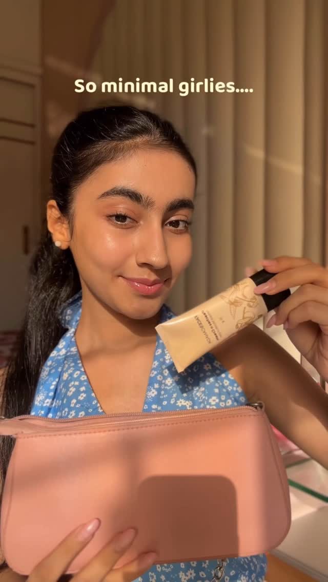 Get that vacation glow, every single day🌞 All you need? One tube of tinted magic!✨
Creator: @gagan_kaurr__
Product used:
❤️ Faces Canada Peaches N Cream Tinted Moisturizer
.
.
Click on the link in bio to shop now!🛒
.
.
#FacesCanada #MakeupForBeginners #MakeupGuide #MakeupTips #MakeupRoutine #MakeupProducts #MakeupIndia #Moisturizer #TintedMoisturizer #MakeupForIndianSkin
