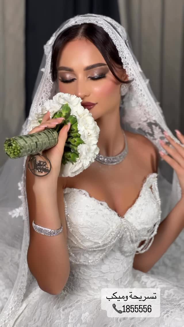 👰♀️🤍