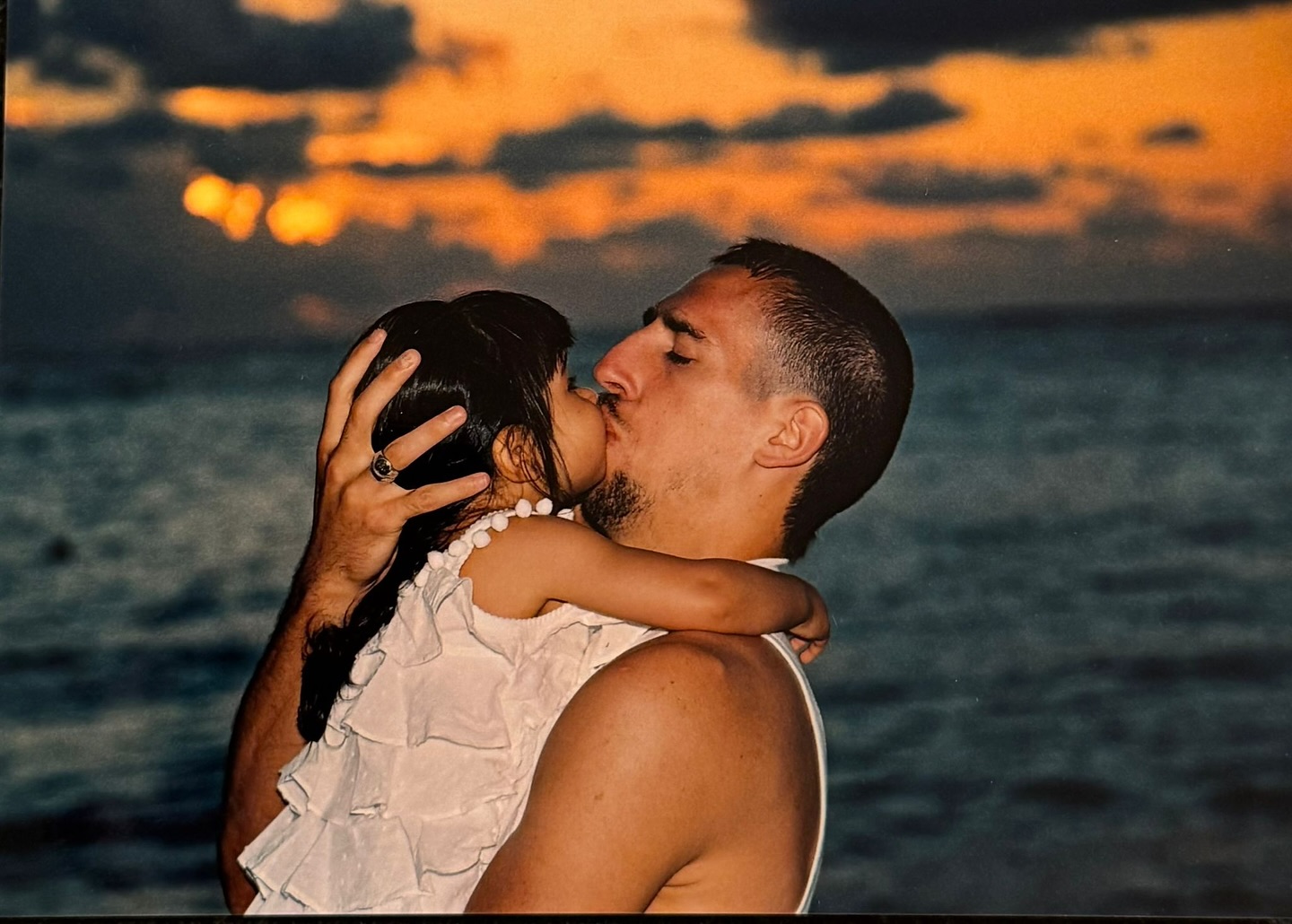20 years of pure joy being your dad. You’ve never disappointed me, my daughter. I wish you a long and beautiful life - keep making me proud. You’ll always be my baby, and I’ll always be your daddy for life, my Hiziya. ❤️20🎉 @hiziyaribery7 @hiziyaribery7 @hiziyaribery7