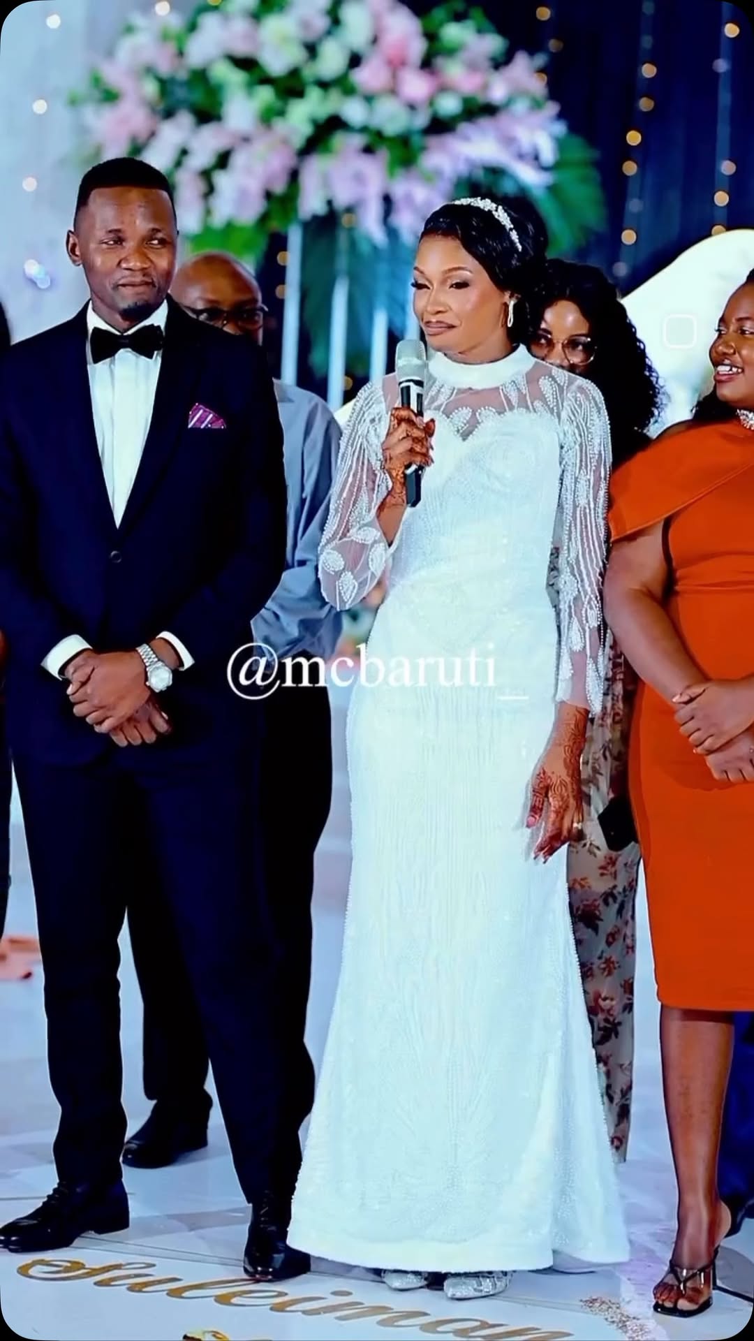 JE NA WEWE KAMA MİMİ ?MIMI KIUKWELI KABISA NAIPENDA HII SAUTI UKIWA NDANI YA NDEGE MASHALLAH MPAKA RAHA DAMWANI HONGERENI MAHARUSI IKAWE HARUSI NJEMA MOLA AWAJAALIE UZAO MWEMA MKAWE MFANO WA KUIGWA MKAZEEKE PAMOJA MZIKANE AMIN 🙏🏽🤲🥰
Acc @mcbaruti_