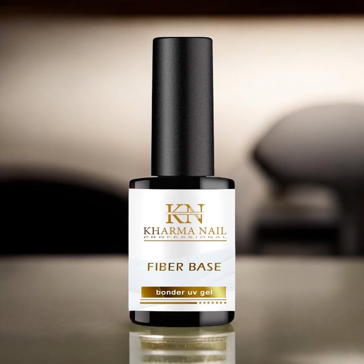 🌟 FIBER BASE🌟
La rivoluzione per unghie forti, impeccabili e senza compromessi!
Ecco perché dovresti provarla:
✨ HEMA-free: La nostra formula delicata è pensata per ogni tipo di pelle.
💅 Allungamento: Ricostruisci e allunga le tue unghie fino a 2mm di lunghezza per un look elegante e raffinato.
🛡️ Rinforzo estremo: Le fibre sintetiche aumentano la resistenza, prevenendo rotture e scheggiature. Dura a lungo!
🎨 Corregge le imperfezioni: Livella porosità e irregolarità per una base uniforme e perfetta. La tua manicure non è mai stata così impeccabile!
🔗 Elasticità e aderenza: Grazie alla formula avanzata, Fiber Base aderisce in modo duraturo senza sollevamenti. Dimentica le preoccupazioni!
🎉 Facile applicazione: La consistenza autolivellante rende la stesura fluida e precisa, anche per chi è alle prime armi.
⏳ Risultato a lunga tenuta: Mantiene le unghie intatte, lucide e impeccabili fino a 4 settimane.
🔥 ZERO bruciore: Non sviluppa calore, nemmeno sulle unghie più sensibili e sottili. Comfort garantito!
Scegli Fiber Base per unghie forti, belle e senza compromessi! 💖
#FiberBase #UnghiePerfette #Manicure #beautytips #kharmanailofficial #prodottikharmanail