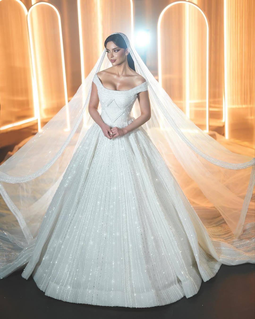 Dress designed @shayma_fashion_
#farah_razem #فرح_رازم #فرح_الجزائرية #fashiondesigner #fashion #bridal