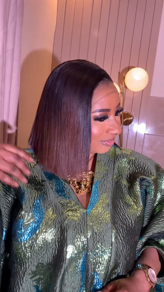 Donor Vietnamese bone straight brown tip unit
Length:10inches paired with 13by4 Swiss laces frontal
Can also come as glue less unit ✅
Send a dm to @ayaolaide_hair1 or whatsap 09056024238