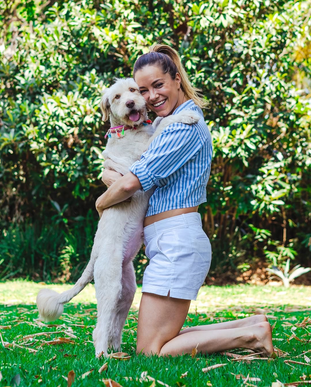 21 de Julio Día Mundial del Perro. Tengo a la perrita más linda del mundo que no sabe darme más que amor puro y felicidad. @nala.sanz 🙏🏼🤍 Gracias por llegar a mi vida! #diadelperro