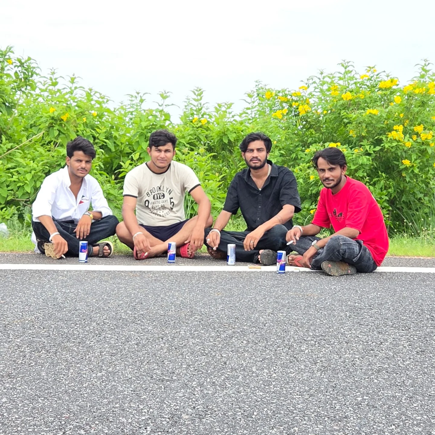डालर म आव च 😜🫰. .... @deepraj_meena_1
.
.
.
.
.
.
.
#england #explorepage #virelvideo☝️😘✌️ #viralreels #photooftheday