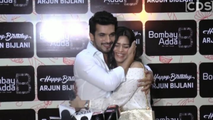 Happy Marriage Anniversary Arjun Sir&Neha Ma'am..❤️
Best Couple 😍
God Bless Both Of You..😍
#Arjunbijlani #nehaswami #arjunkadeewana .
.
.
Love U Both @arjunbijlani
@nehaswami