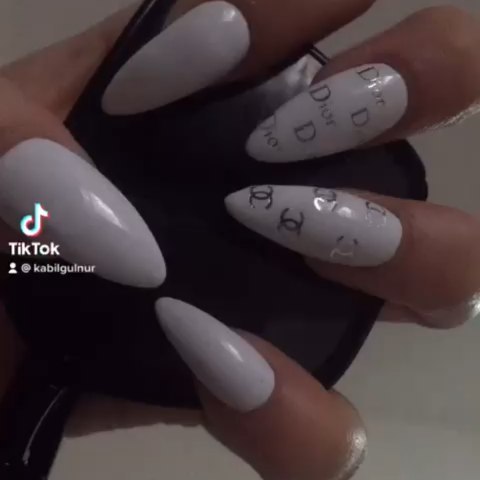 ✨Видеоотчет от Гули, спасибо🤩
**********************************
nogtialmaty
#manikuralmaty
#наращиваниеногтейнавыездалматы
#выездногтиалматы
#выезд
#маникюр2020
#nailmasteralmaty
#наращиваниеногтейнедорого
#френчалматы
#стилетыалматы
