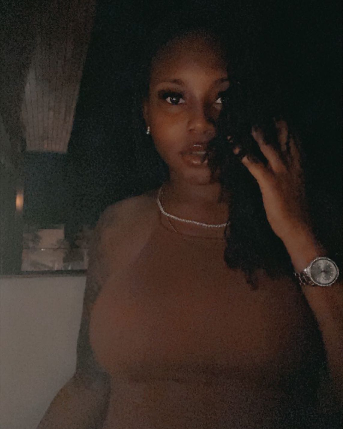 Pretty brown, driving me wild #BigRuTheBoss #LifeIs #BrownSkin #BlackWomanTravel #LadiesWithLocs