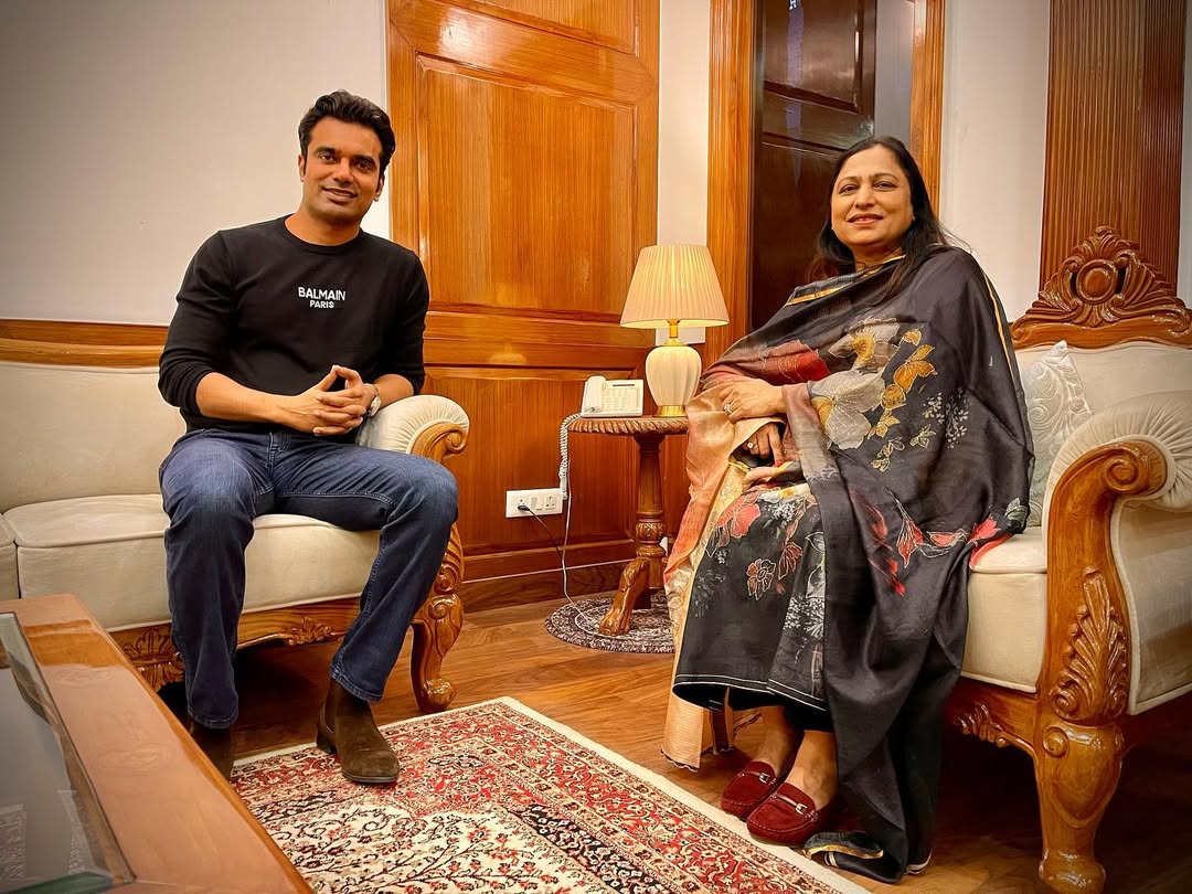 Pleasure to host Mrs Priti Adani, chairperson of Adani Foundation. Very few people know about the philanthropist work that Mrs Adani does. Starting her career as a dentist, she became the Chairperson of Adani Foundation in 1996. Under her leadership Adani Foundation is focused on providing free education to children and free skill development training to the youth to make them employable. Working on educating the underprivileged students and those of the tribal areas, Mrs Adani today is one of the leading educators of the country. Her humility and dedication towards work is surely an inspiration to many young achievers, entrepreneurs and philanthropists.