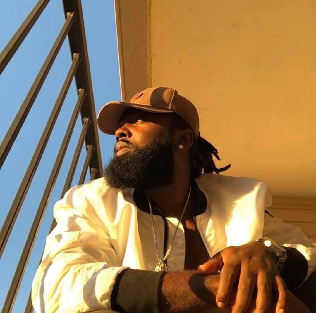 🥰Uncle🥰 Fallow him guys @patzoomroi 🥰🥰😍 @bea_lova @skylie_da