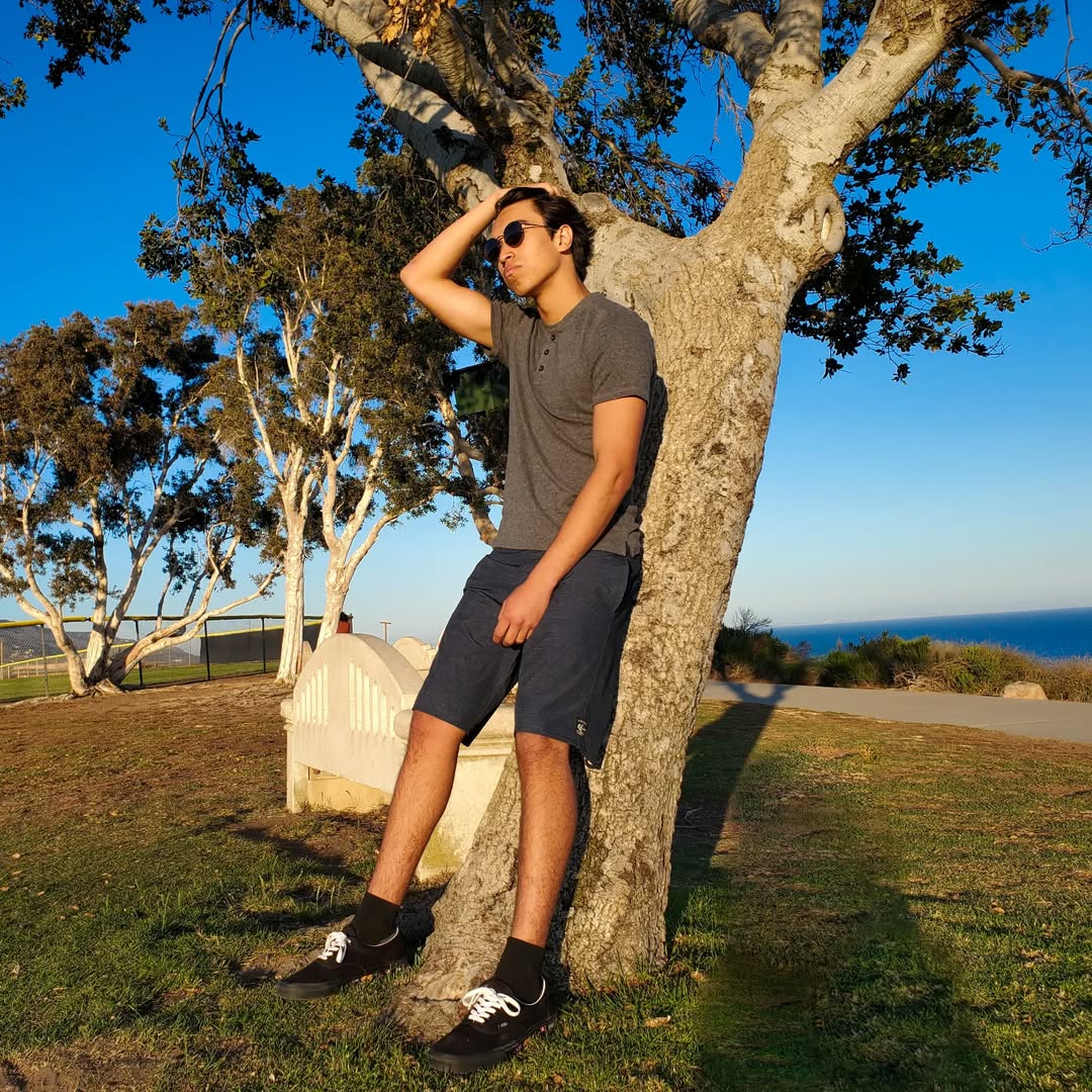 5 feet from the sea 🏖
.
.
.
#california #losangeles #usa #newyork #love #photography #la #sandiego #texas #florida #sanfrancisco #travel #cali #miami #music #art #instagood #nature #socal #fashion #hollywood #atlanta #photooftheday #westcoast #instagram #explore #malibu #actor #tv