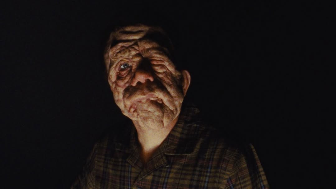 Edward
Incredible work by: @prorenfx
Directed by: @tokyochorus
#ADifferentMan @a24