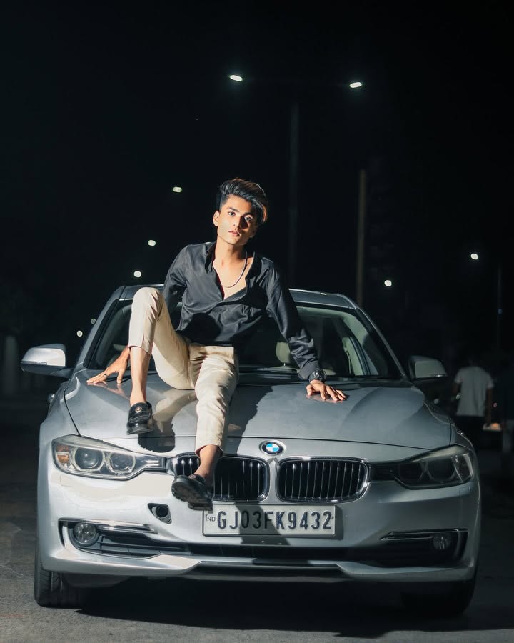 LEVEL UP✨🔥
Edit by :- @sb_belim_sahil
Click by :- @rj__photography__09
.
.
.
.
.
#meynufam #ahmedabad #riverfrontahmedabad #riverfront
#feelinggood #instagram #aesthetic #instadaily
#lifestyle #ootd #lifestyleinfluencer
#contentcreator #videocreator #influencer
#influencerlife #fashioninfluencer #fashionista
#instafashion #fashionblogger #influencerdiaries
#influencerlifestyle #mumbai #lifestyle