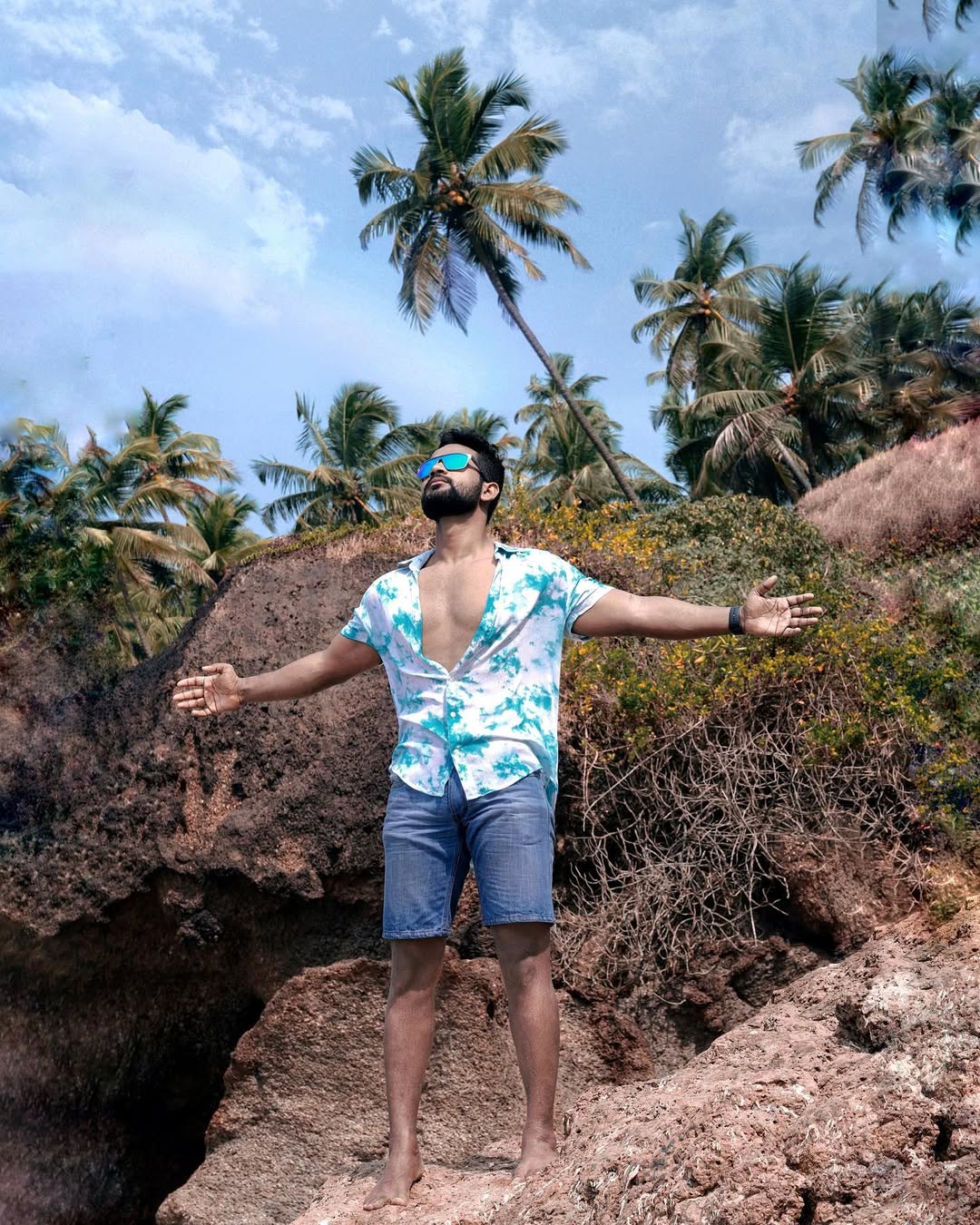 Vacation mode: activatedโฆ..๐๏ธโ๏ธ
.
.
.
.
#beach #travel #summer #sea #nature #photography #sunset #love #beachlife #ocean #sun #photooftheday #instagood #beautiful #vacation #travelphotography #holiday #picoftheday #sky #instagram #beachvibes #landscape #travelgram #waves #photo #sand #fashion #like #naturephotography #arms