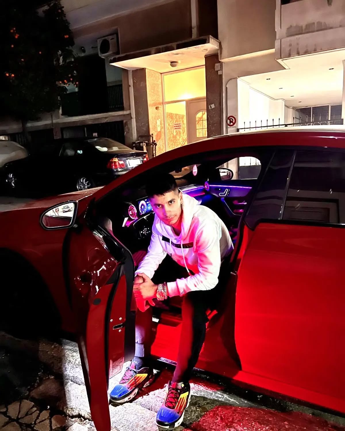 My brand new whip🚘
#brabus