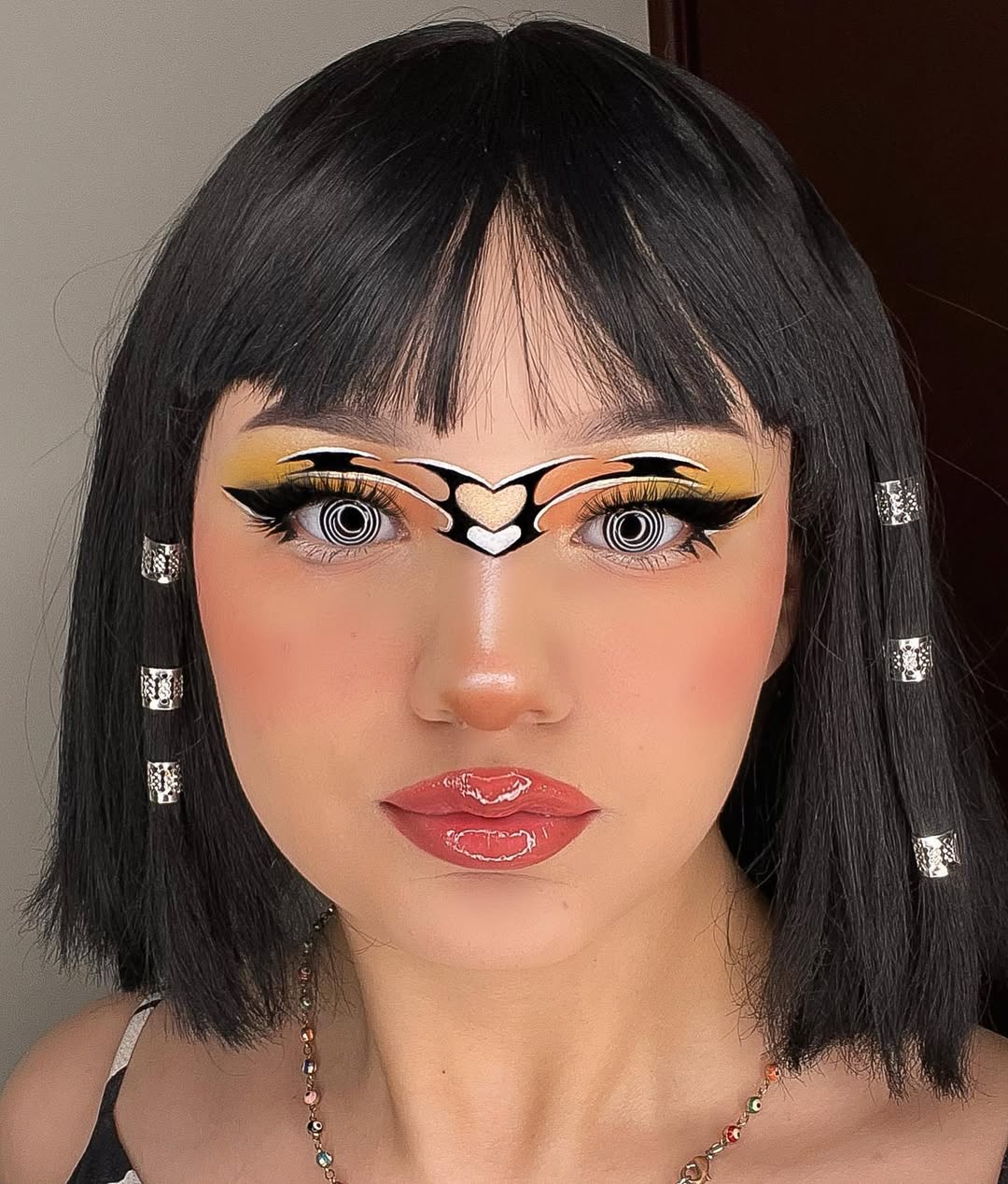 Espero les guste y me puedan apoyar guardando y compartiendo!🤍♠️
Sígueme para más: @gygykitty
•
•
•
comfortable lenses from @aprileye_official @aprileye_ashley
Lentillas: @aprileye_official
•
•
#aprileye #makeuppink
#makeup #fyp #cutemakeup #astethic #makeupartist #makeuplook #makeup #makeup #fyp #maquillaje #sanrio #makeuartist #aesthetic #makeupideas #maquillajeartistico #unibling #makeupaesthetic #makeupblack