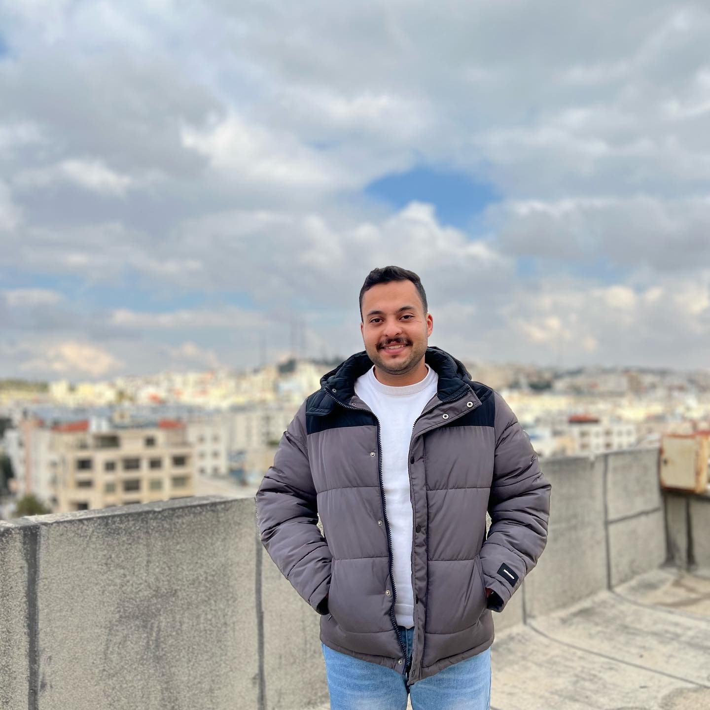 شايفين البطاطا المهروسة؟
انا مهروس اكثر منها 🤍🌚
Taken by : @raghad_samaha