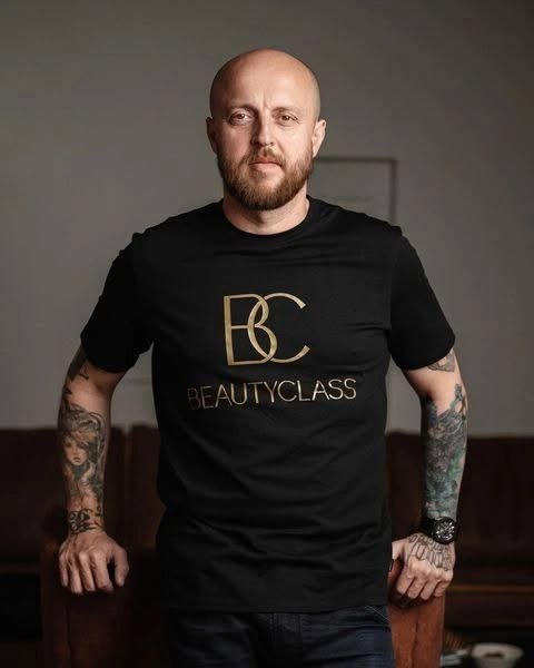 Découvrez les dernières tendances et techniques PMU où que vous soyez !👆🏻
⠀
BeautyClass est une nouvelle plateforme de streaming qui vous donne accès à plus de 20 heures de cours vidéo de haute qualité dispensés par les meilleurs professionnels de l'industrie de la beauté pour seulement 9,99 €/mois.🤑
⠀
De plus, bon nombre de nos meilleurs formateurs ont le pouvoir de partager un accès GRATUIT de 30 jours à ces leçons vidéo, afin que leurs étudiants bénéficient d'un large soutien.🤝🏻
⠀
Apprenez des meilleurs de l'industrie de la beauté avec @beautyclassofficial 🔥🔥🔥