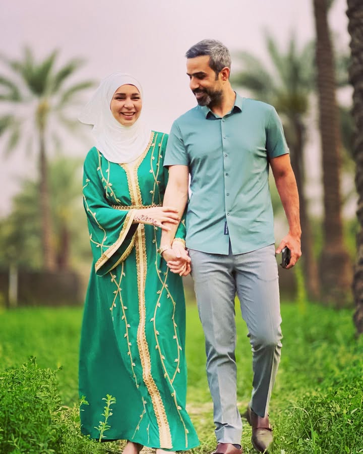 حبيبتي ،،النعمة الاكبر بحياتي ،،
كل عام وانت بخير وفرح
وان شاء الله سنة سعيدة تعوضج تعب والم السنة الفاتت