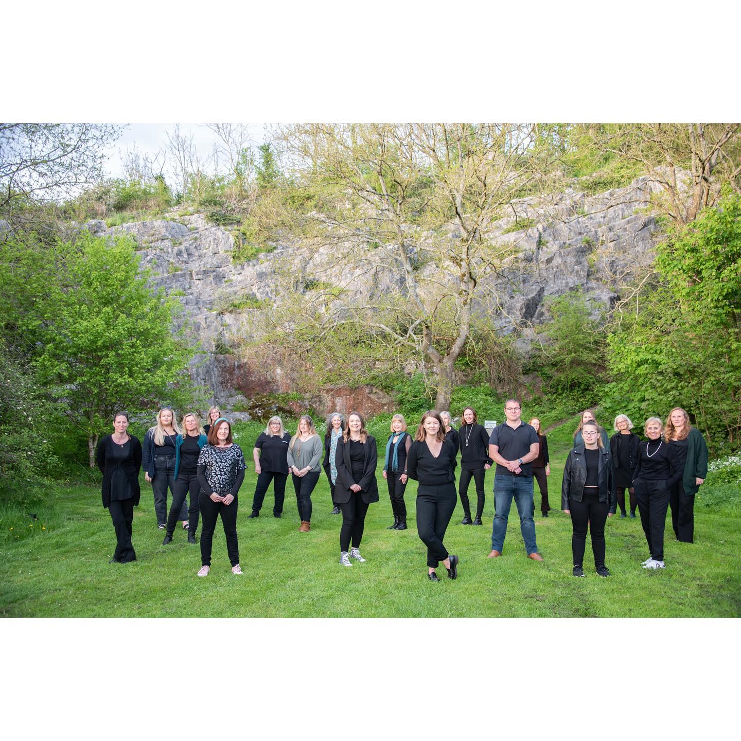 EVERGREEN CHORUS
We started just after lockdown; 2 years ago. I had ceremoniously lost my job teaching music in secondary schools at the beginning of Covid, and spent a few years lost in the wilderness of homeschooling and a ‘new normal’.
When groups of 30 were allowed to gather outdoors, I thought to myself… why not start a choir? Well more than 2 years later, here we are. A fantastic group of people singing a wide variety of fun and beautiful music. A 30+ voice community choir born from the trees and now settled at The Chapel in Wrington on Monday evenings.
We are singing at St. George’s in Bristol on Sunday July 16th. Ticket info coming soon!
It’s time to come together 🎶