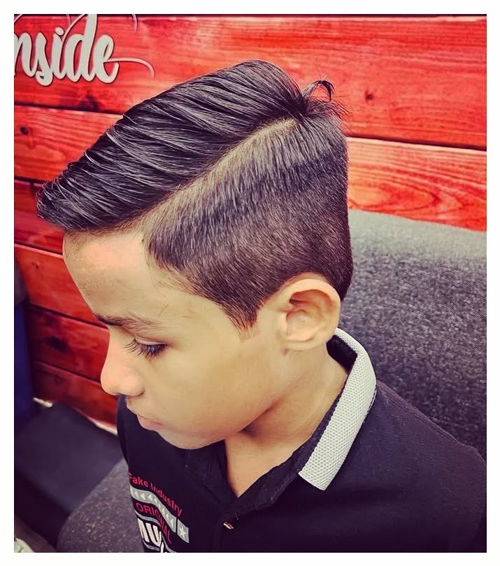 stylish hairstyles ๐ช
#mensfashion #boys #unisex #malyalam #ladies #hair #mens #saloon #ponnani #aanapremi #perumpadappu
#buetyparler #spa