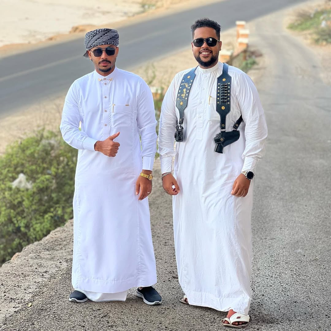 كل سنة ونتوا طيبين وربي يتقبل منا ومنكم صالح الاعمال …♥️♥️