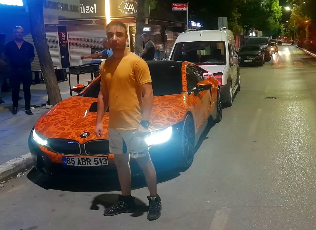 تلاش کردن برای زندگی در زمان حال
بدون حسرت خوردن برای گذشته و ترس از آینده
لازمه داشتن زندگی شاد است
شاد باشیدوپیروز✌️✌️✌️🤗🤗