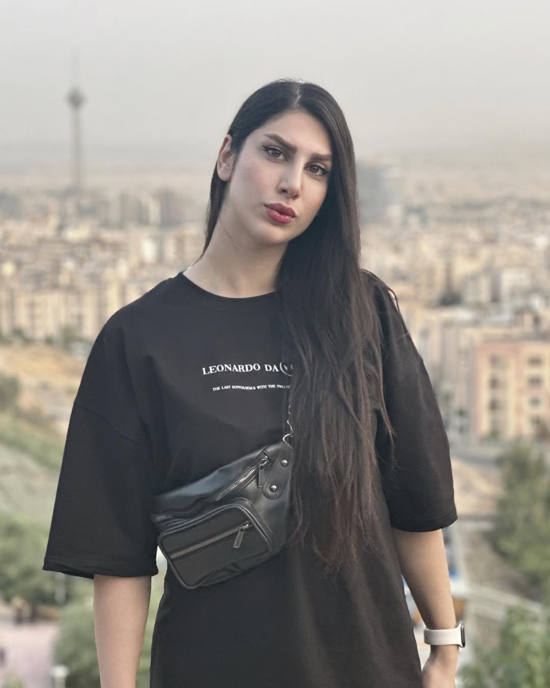 It’s ok to miss me,it’s me.
#portrait #girl #style #tehran #model #singer #explore #explorepage #ex #دختر #دخترايرانى #تهران #پرتره #استايل #مدل #پرتره #خواننده #اكسپلور