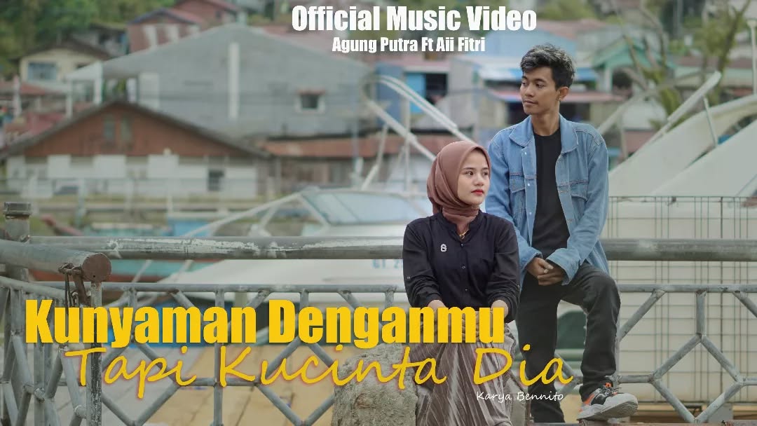 Hallo gays kali ini aku coba lagu duet bersama @aii.fitri nih langsung cek TKP nya yah di channel YouTube ( AGUNG PUTRA OFFICIAL) lagu ini karya dari bg @bennito.official
jangan lupa like share dan subscribe