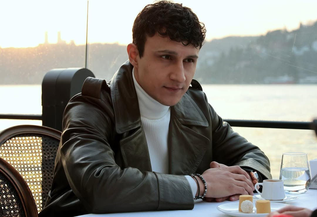 Biraz dans edip gidicez!⚡️
@gaddartvresmi Bu akşam 20:00’de @foxturkiye ‘de
📸: @tulugcekmen
#gaddar