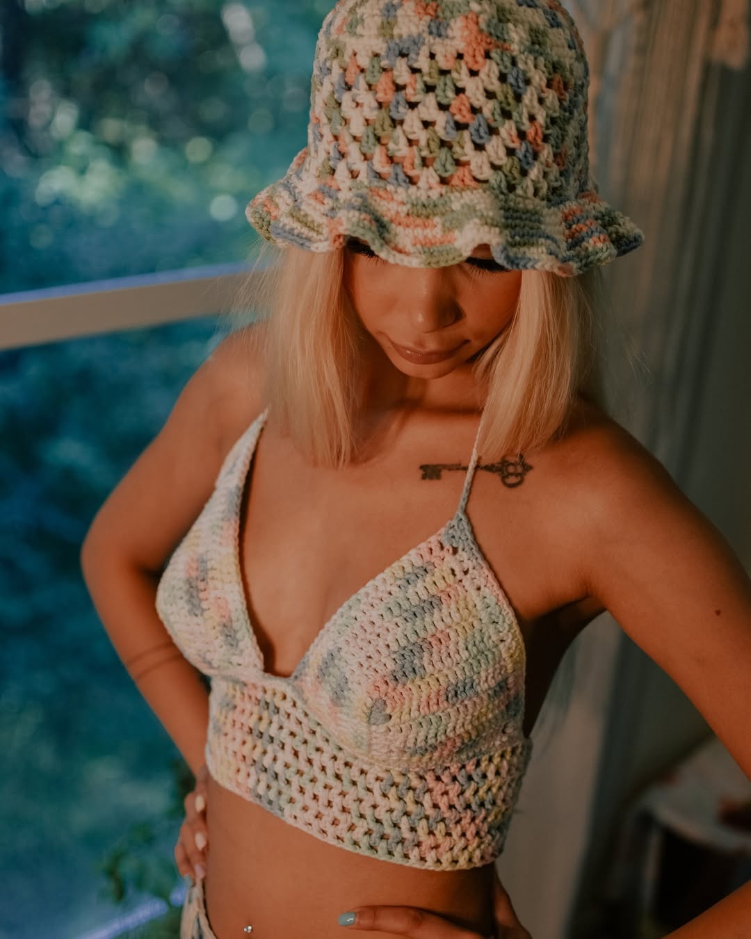• Crochet Bikini Top and Hat.
Worldwide Shipping 🌎🇨🇦
DM for more info
#crochet #crochettop #bikinitop #onlineshop #croche #bikini #hat #beanie #corchethat