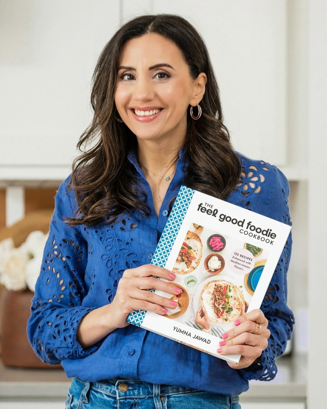My debut cookbook comes out in exactly one month!!
I’m so excited for you all to have this cookbook. This isn’t just a book full of recipes, it’s a guide on how to cook Mediterranean inspired food with feel good ingredients. Here’s what to expect:
* 125 simple, healthy, delicious recipes combining flavors from the Middle East & Midwest - 100 of which are new! 🥳
* 8 Mediterranean staples that take your meals up a notch (with substitutions included) 🫡
* Clever ways to use leftovers because low food waste is my jam 😎
*How to organize your fridge, freezer and pantry in practical ways 🤓
* Mouthwatering photos of every single recipe!! 🤤
Comment COOKBOOK to get a link to buy the book.
You can buy the book everywhere books are sold: https://feelgoodfoodie.net/cookbook/
