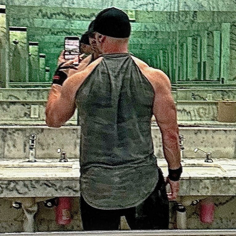 As #TheGOAT @therock would say…
don’t TRI
to get BI
or you’ll get DELT with
and TRAPPED.
If life hits you. Hit the gym. Counter that shit. Life hits hard, but so can you. It’s not just about getting back up; it’s about landing the perfect counterpunch. Every fall is an opportunity to strategize, to learn, and to come back stronger. Don’t just endure life’s blows; face them head-on, and watch as you teach life a lesson in resilience. Keep fighting, keep learning, and keep growing.
You’ve got this!
I’ve got this!
WE… have got this.
Create your corner team. And be a corner for someone else’s.
#Sicilian #Italian #Actor #Lover #Life #Resilience #Resistance #Flow #Fitness #SanDiego #CrunchFitness #TheAnomalous #RelentlessPursuit #ASRV #BrandedBills #Film #Movie #BajaCaliforniaFilm #GastownFilm #WayPastFastFilm #TrophyTruck #WayPastRacing #DirtRacing #OffRoadRacing #Clutch #Gear #Gas #ClutchGearGas #BadBiy