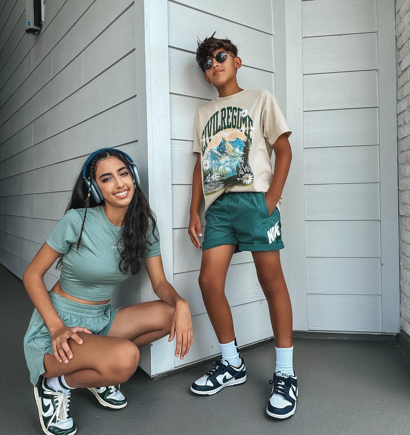 Style runs in the family, but @hibbettsports brings it out! 😉
#hibbettsports #styledbyhibbett #sponsored #toetohead
