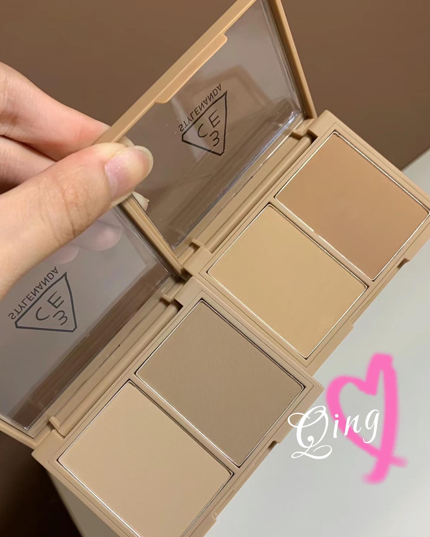 BRAND : 3CE
ប្រភេទ : Contour
ពណ៌ : #softbrown #ASHbrown
តម្លៃនិងការកម្មង់ទិញ : https://t.me/qing131455