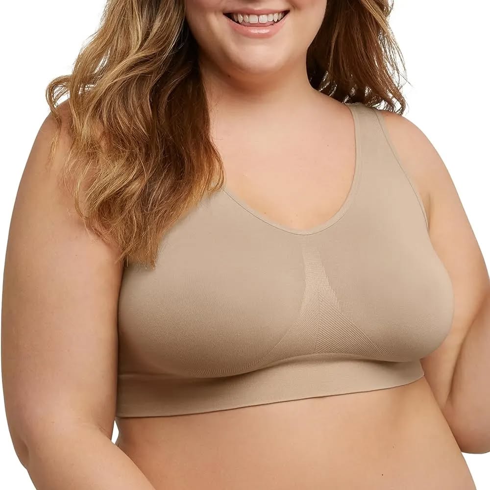 Women's Seamless Bralette, Pure Comfort Light Support Pullover Bra, Plus Sizes
Product detailsAbout this item
Fabric type
95% Nylon, 5% Spandex
Care instructions
Machine Wash
Origin
Imported
Closure type
Pull-On
#foryou
#malaysia
#bangladesh
#mood #women #girl #dress #bra #rawalpindi #rawat #lahore #sialkot #chocolate #14febrero