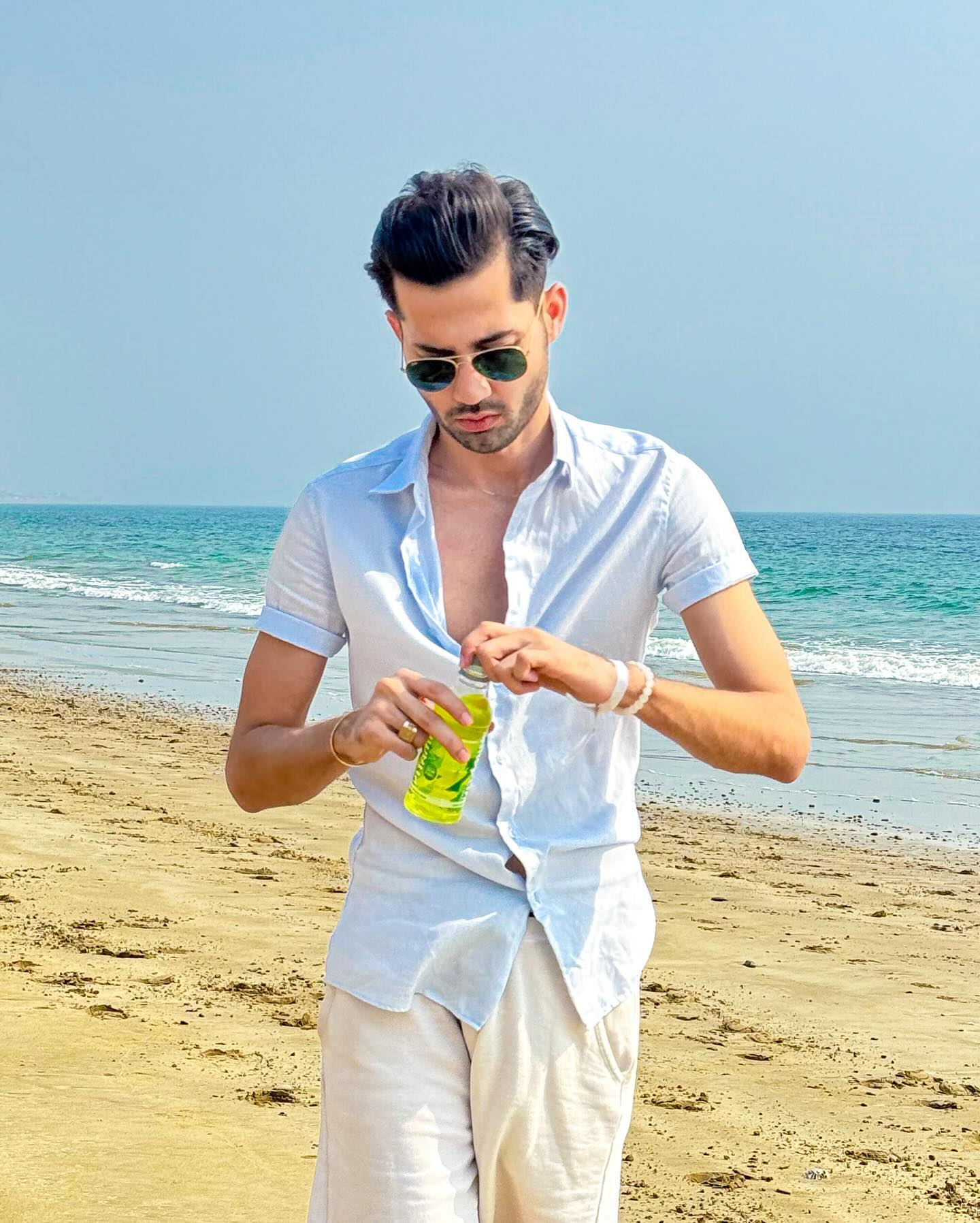 Beat The Heat 🔥🥵
*
*
*
*
*
*
#Alhamdulillah #saifkhan #drama #serial #pakdrama #pakistanidrama #pakistanidramas #pakistanidramacelebrities #celebrity #shoot #geotv #humtv #modelling #viral #trending #summer #summervibes #summerparadise #beachlife #beachvibes #beach #media #pakistanimedia #pakistanifashion #showbiz #showbizpakistan #lollywood #sk
