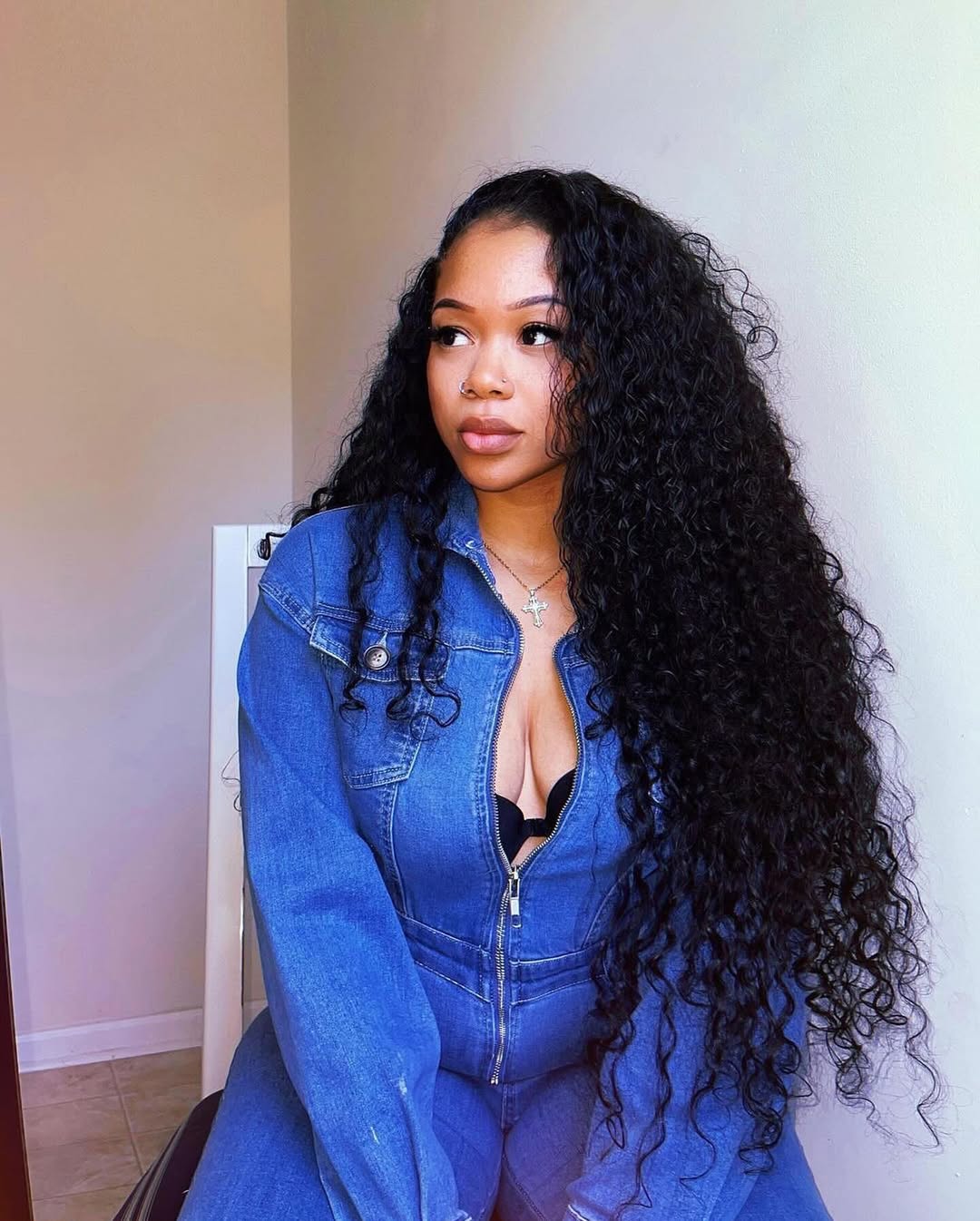 Our most popular pattern this week! @diamonddynastyextensions Natural Wave extensions 🤎
Now offering express shipping🚚New Website 💻 Better quality ✅ & even better pricing 💴
Express shipping available for NEW orders by texting 919-937-7335🤎#transparent #transparentlace #transparentwig #13x6frontal #13x6frontalwig #13x6lacewigs #hdlace #hdlacewig #hdclosure
#wig #wiginstall #wigs #wigsforsale #wigmaker #virginhair #virginhairlife #hdlace #hdlacewig #hdlacefrontals