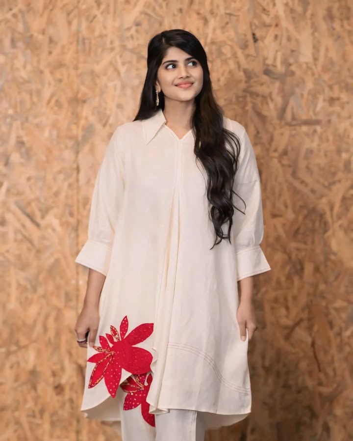 ๐ค๐
Follow: @lovable.vampire
@meghaakash
#meghaakash #raashikhanna #rashmikamandanna #rakulpreetsingh #nayanthara #samantharuthprabhu #anupamaparameswaran #keerthysuresh #atharva #vijaydevarakonda #sivakarthikeyan #vijaysethupathy #dhanushkraja #surya #love #friends #tamilnadu #kerala #kollywoodupdates #tollywoodupdates #bollywoodupdates #tamilactress #bollywood #edits #indiaphotography #cute #music #songs #indiancinema #trending