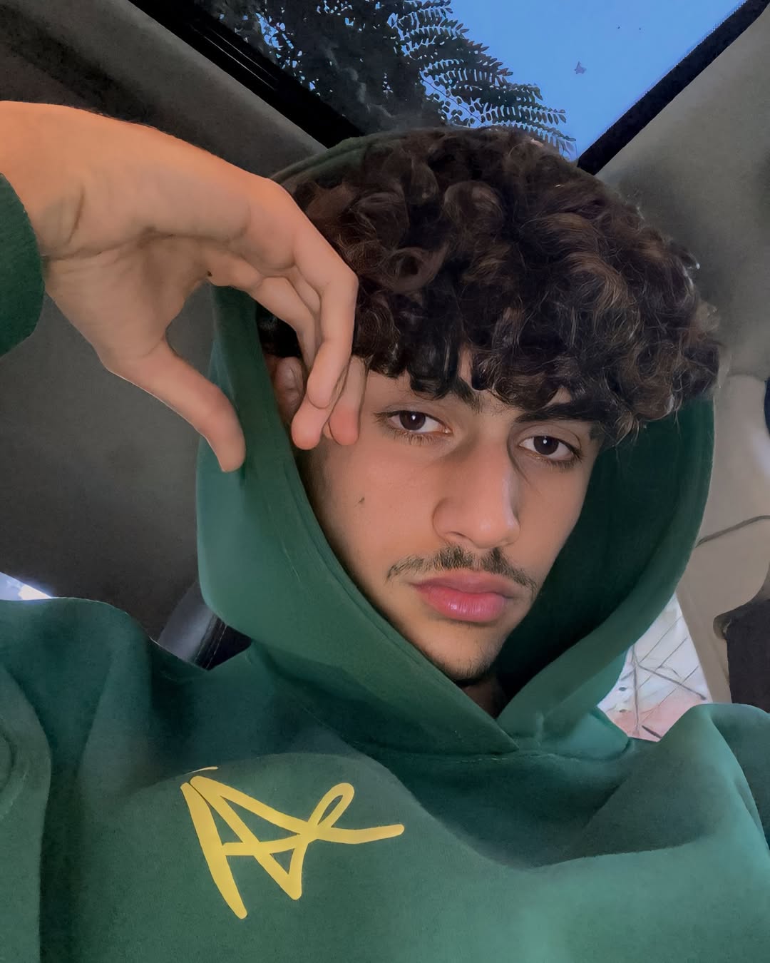 ✨
#toul8t #tiktok #fashionstyle #modellife #egypt🇪🇬 #uea #bershkastyle #zaraoutfit #fashionmodel #streetstyle #staysafe #streetwear #streetfashion