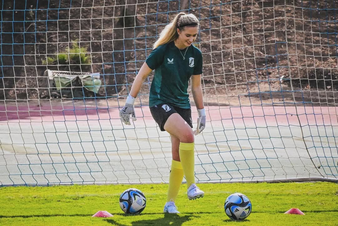 Amazing experience in the Champions league 🇨🇾
Another good week of rehab and great feeling being part of the match day squad for the first time in 11 months 💚❤️🖤
@championsleague @glentoranwomenfc
#wchampionsleague
