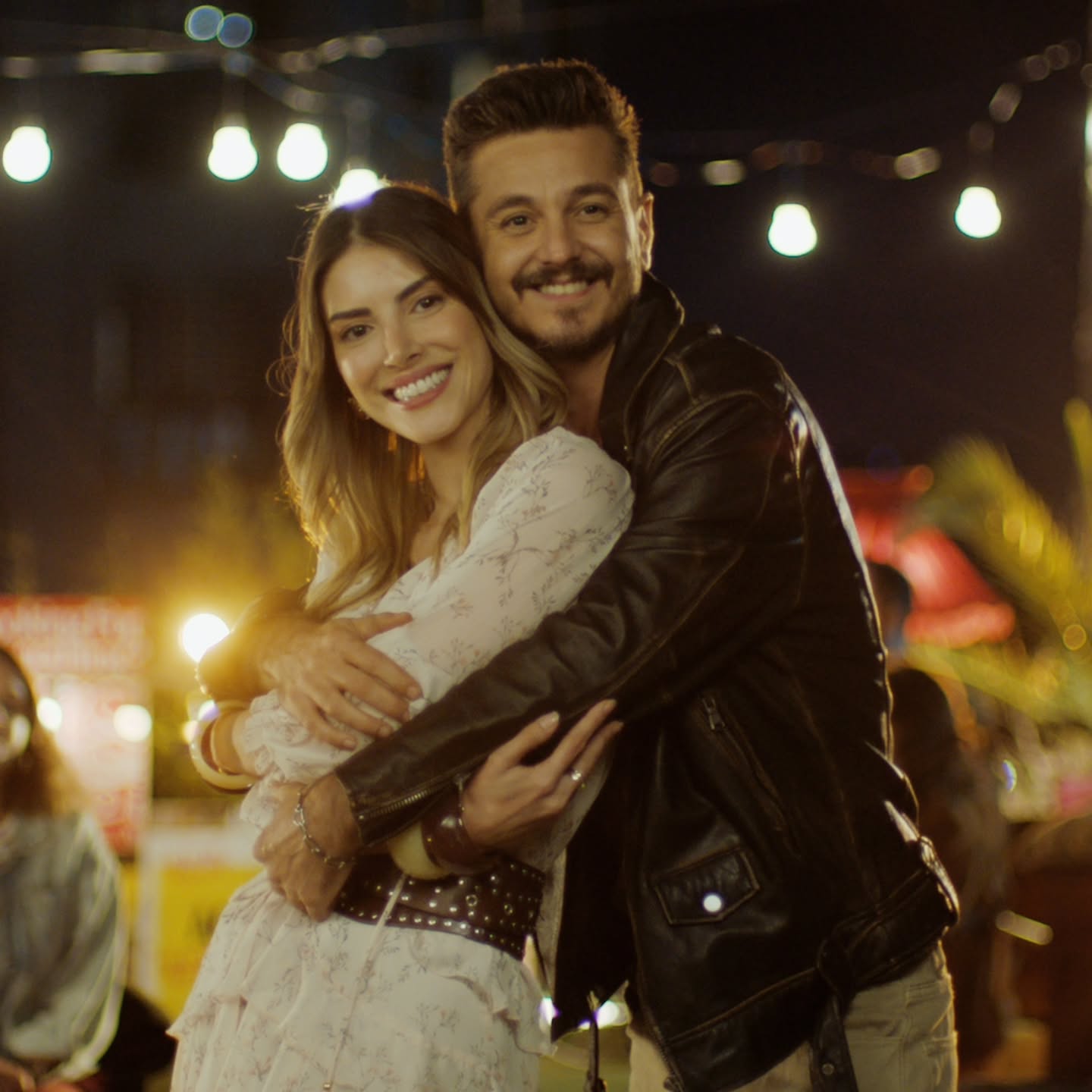 Kolpa & Deniz Baysal - "Hastayım Sana" yayında! 🎶💫
#Kolpa #DenizBaysal #HastayımSana