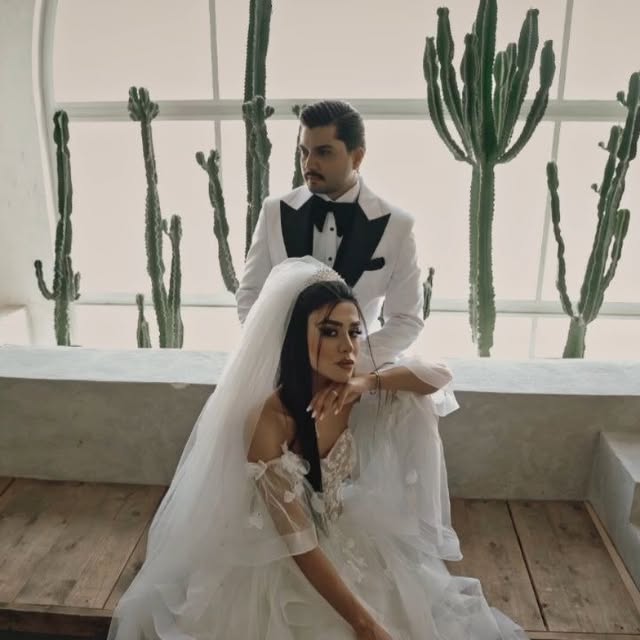 FARNOOSH + AMIR
========
Maneger : @max_studio_paladium
Edit: @milad.bigdelli
Model: @itsme_farnoosh
========
##Wedding
#Bride
#WeddingDay
#WeddingPhotography
#WeddingDress
#Wedding Photographer
#WeddingInspiration
#Marriage
#InstaWedding
#WeddingParty
#Wedding